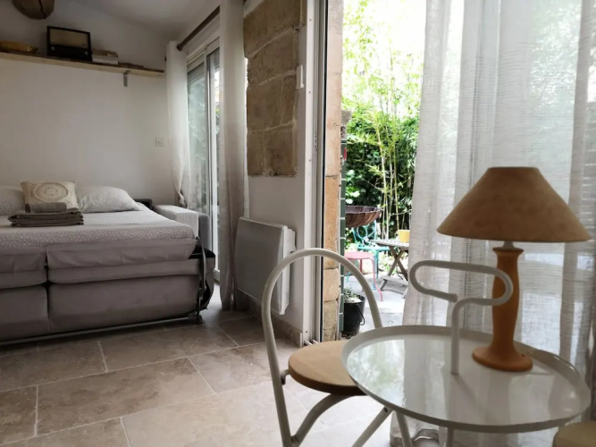 Studio coquet & terrasse