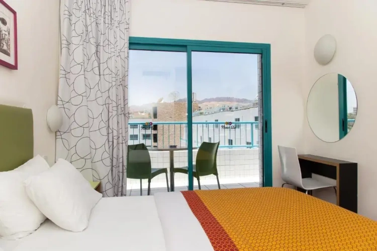 1 Bedroom Suite with balcony and with pool view