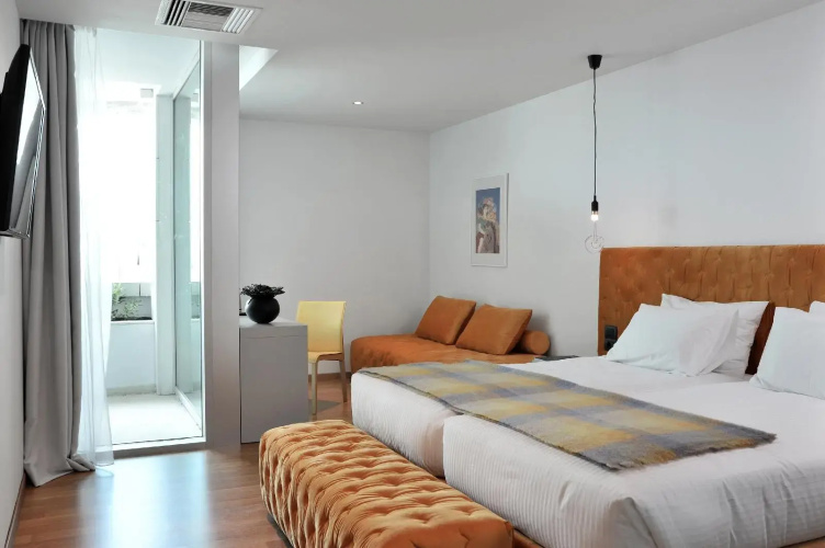 Athenaeum Palace & Luxury Suites