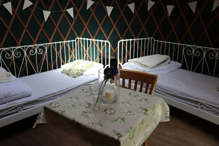 Yurtcamp Devon