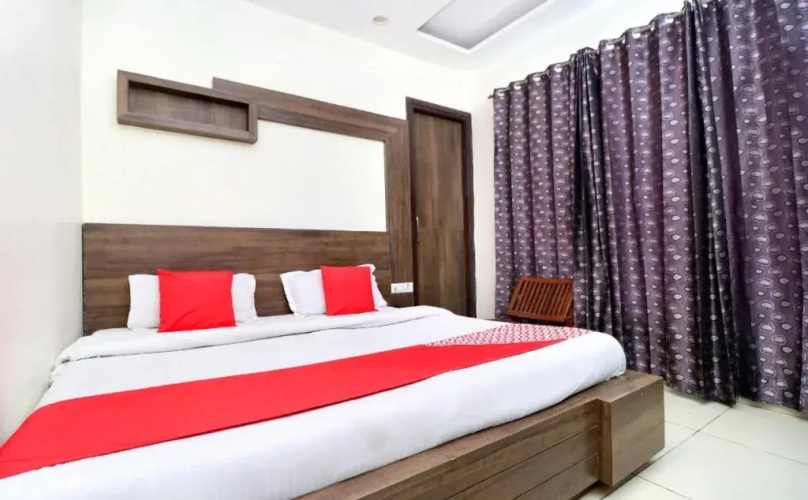 Hotel B. S Residency