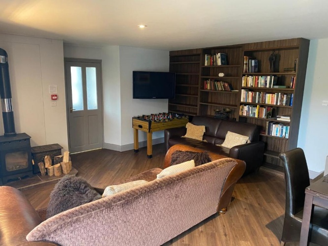 2 Bedrooms Cottage