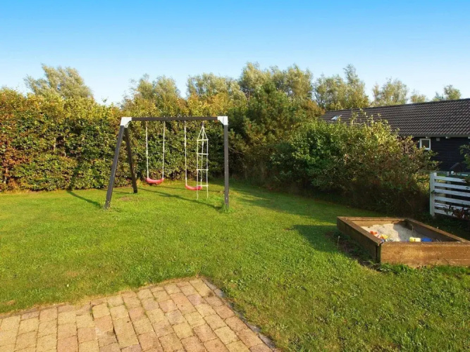 10 Person Holiday Home in Hemmet