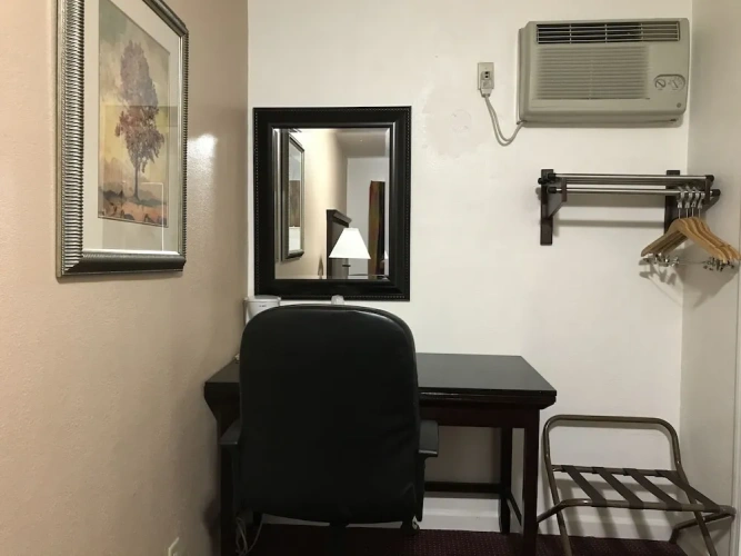 Standard Triple Family room