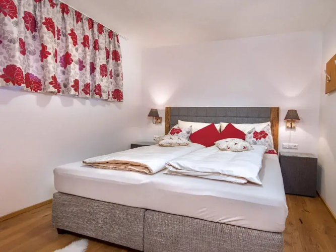 Apartment in Neukirchen by Wildkogelbahn