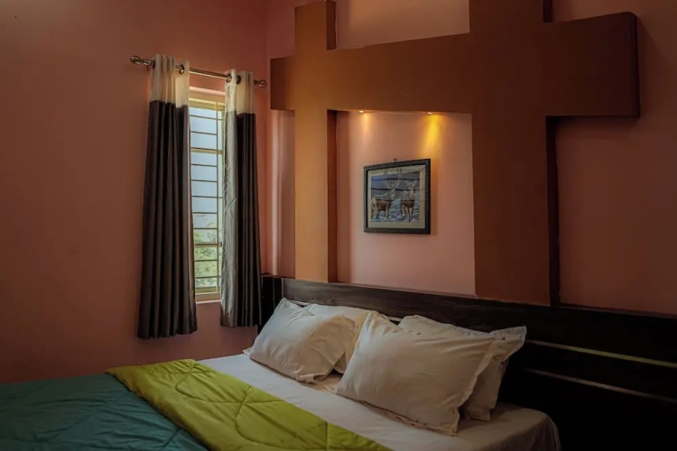 Aikkara Cottages