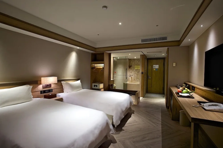 Superior Twin room with balcony