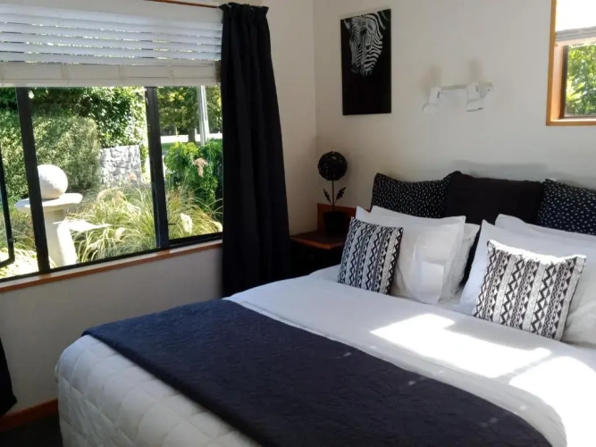 1 Bedroom Suite