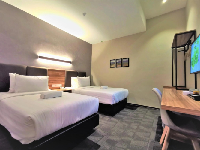 Prestigo Hotel