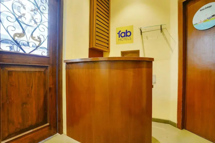 FabHotel Supra Homes
