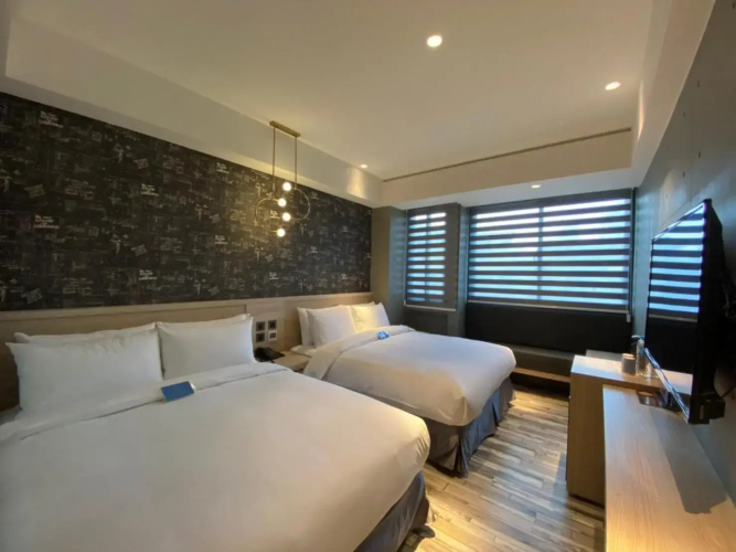 Micro Hotel