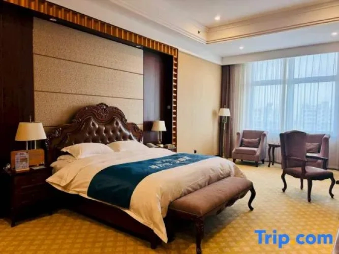1 Bedroom Double Suite