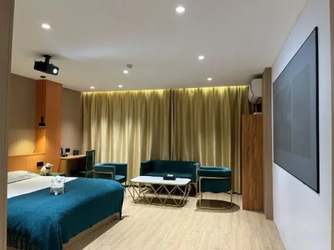 Ganmu Gardens Hotel