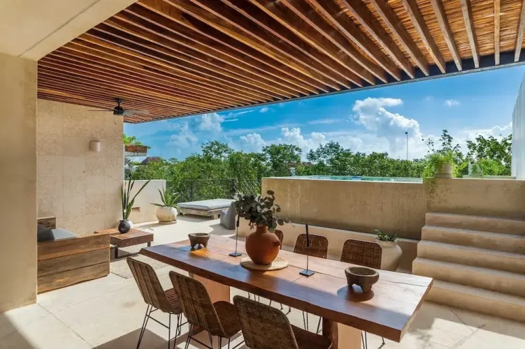 Deluxe Penthouse room