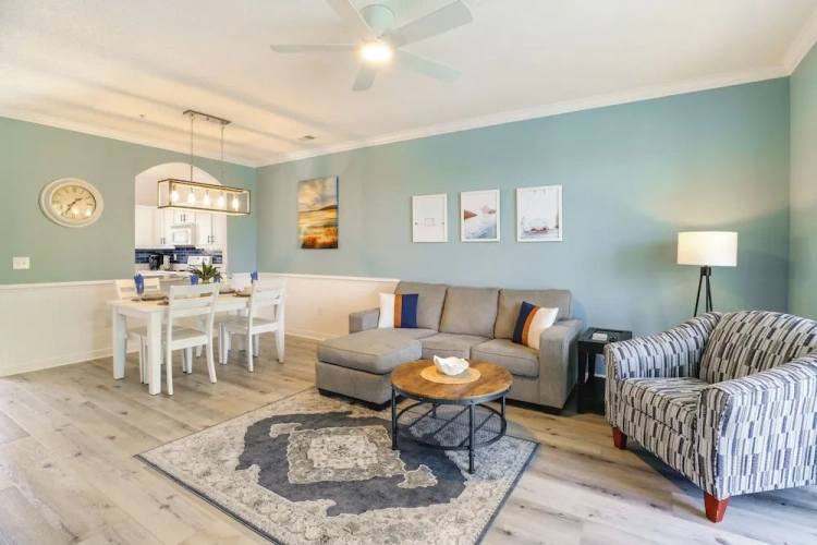 2 Bedrooms Apartment