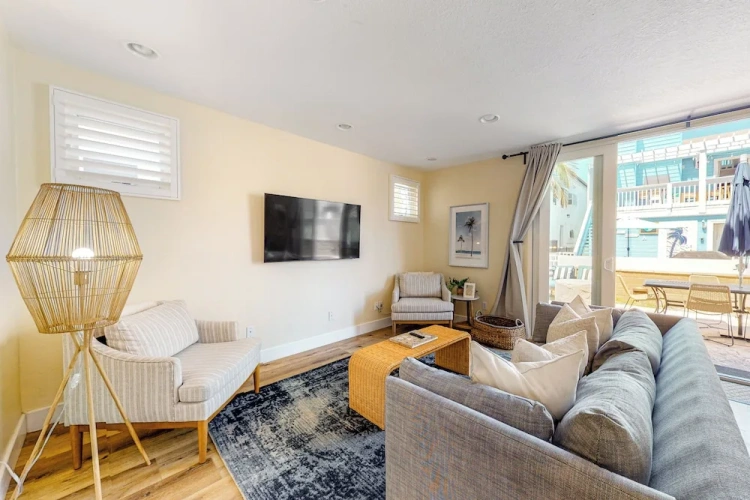 3 Bedrooms Cottage