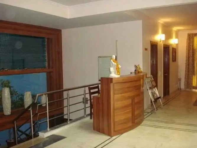 Astoria Plazza DLF Phase - 1