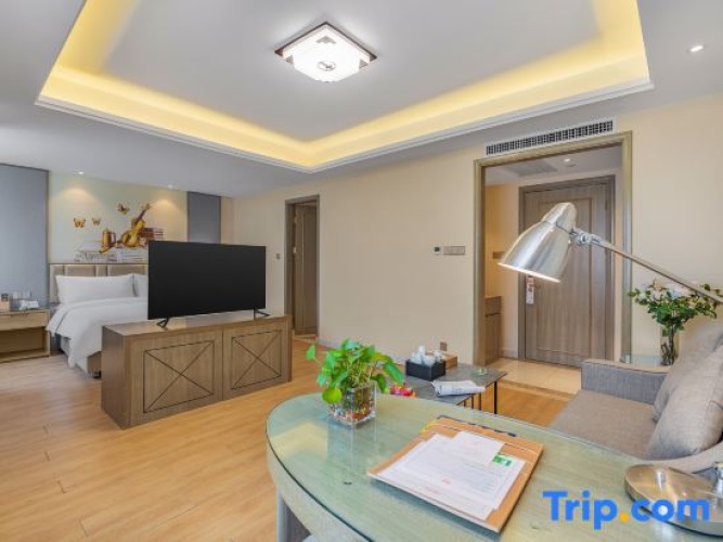 Deluxe Double Suite