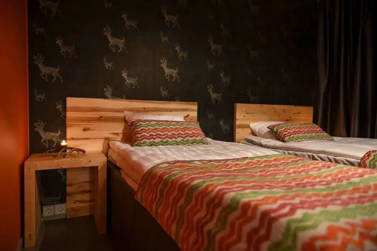 Comfort room