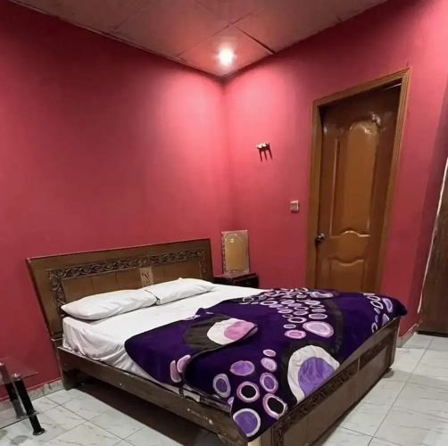 Hajveri Continental Hotel
