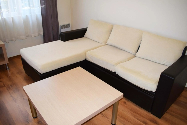 Detelina Residence