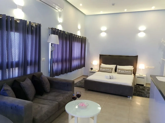 1 Bedroom Grand Suite with sea view