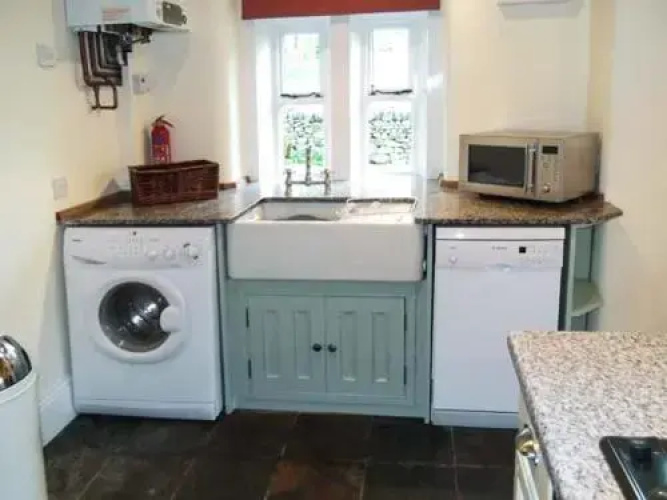 Yate Cottage