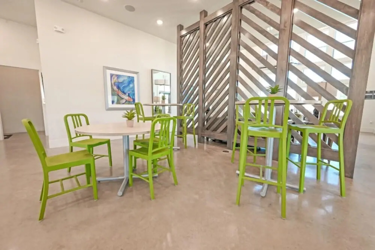 Landing Apartments Austin - Lockhart