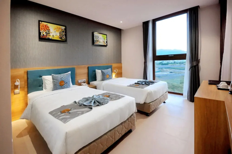 Sunkiss Hotel