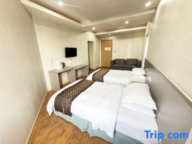 Superior Family Suite