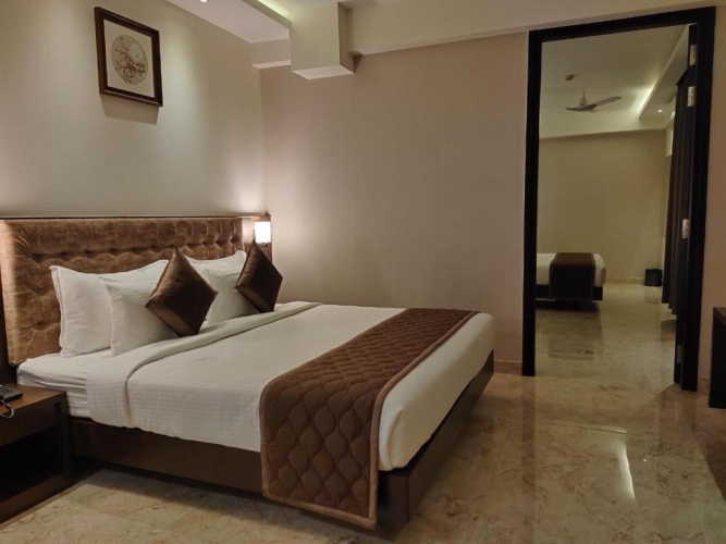 Deluxe Family Suite