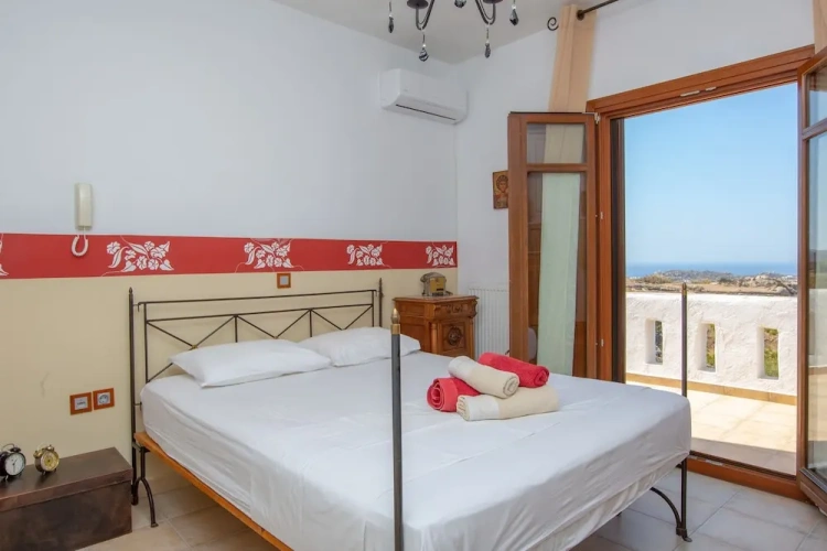 3 Bedrooms Luxury Sextuple Cottage with sea view