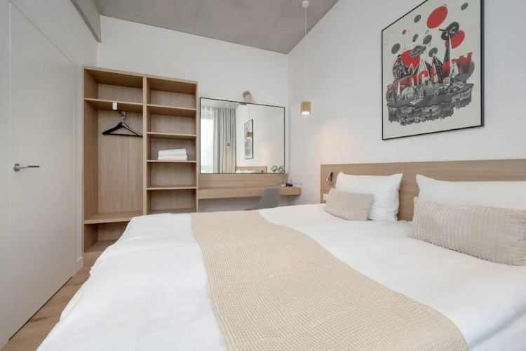 Cozy 1-bedroom Apartment by Renters