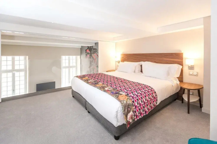 Palais Saleya Apartment & Suite