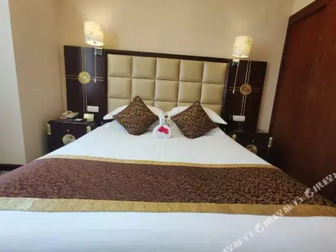 Taishan Royal Hotel