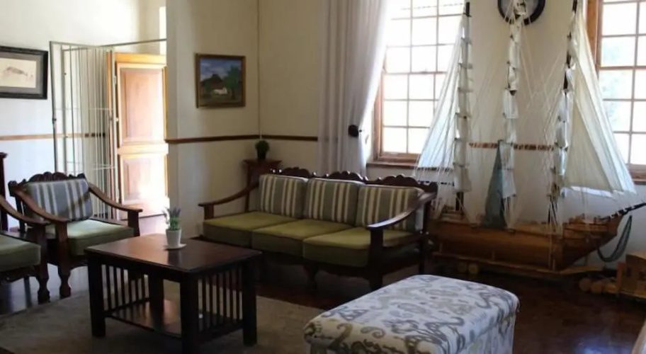 The Hamlet Country Lodge