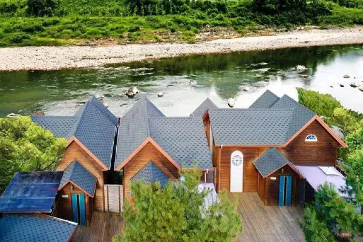 Pocheon Dalbitjungwon Pension
