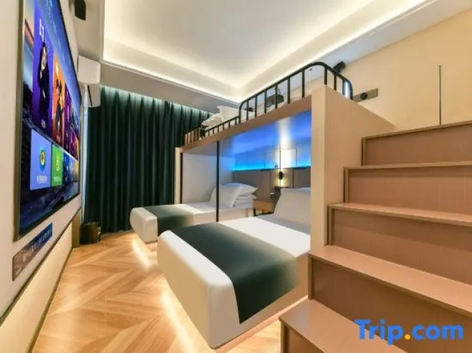 Triple Suite