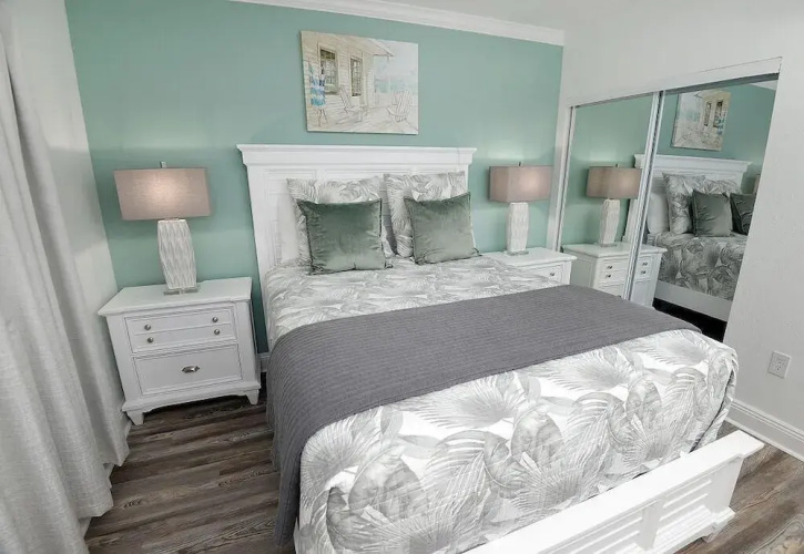 Emerald Beach 325