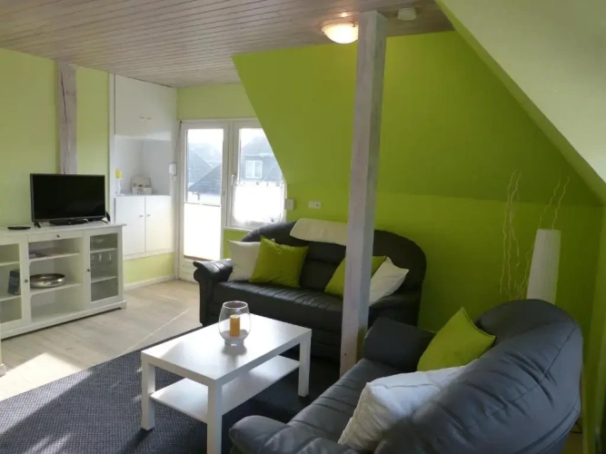 Apartment with balcony