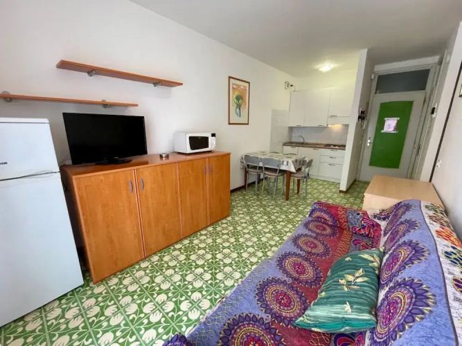 Cozy Flat With Swimming Pool