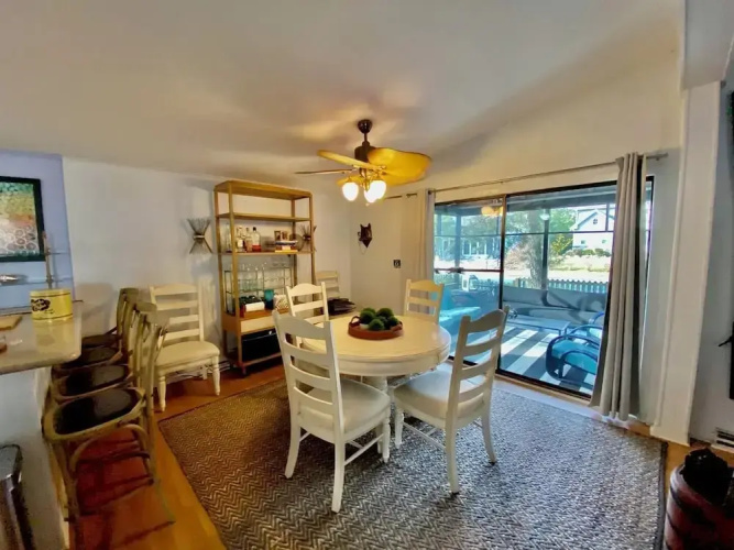 Bayard Avenue 1600