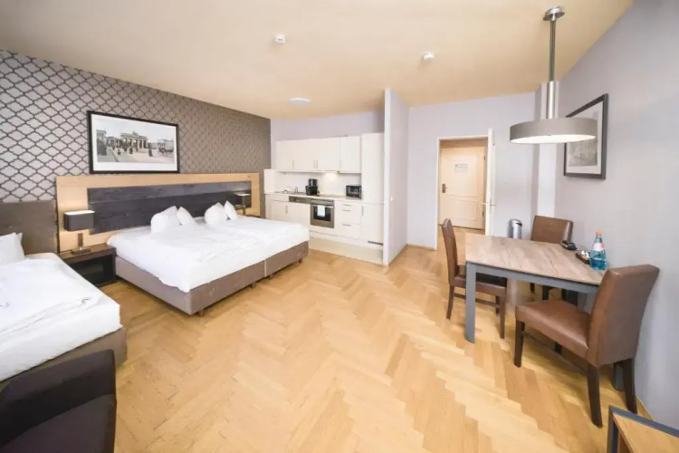 AMC Apartments