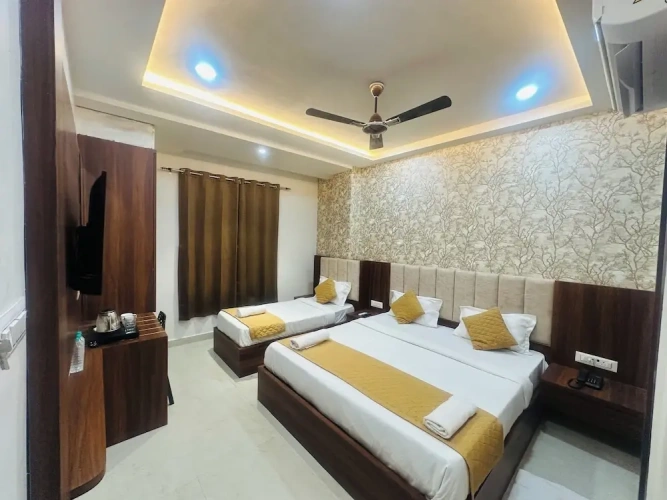 Standard Family room