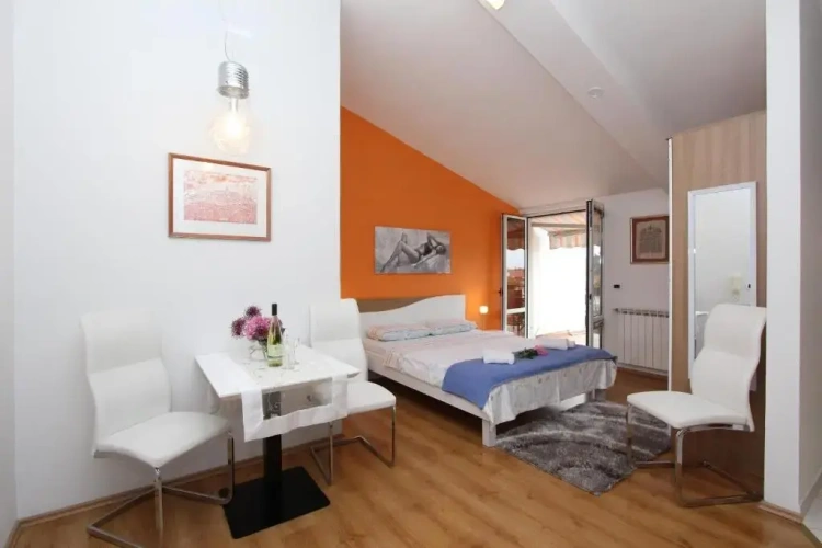 Studio with balcony