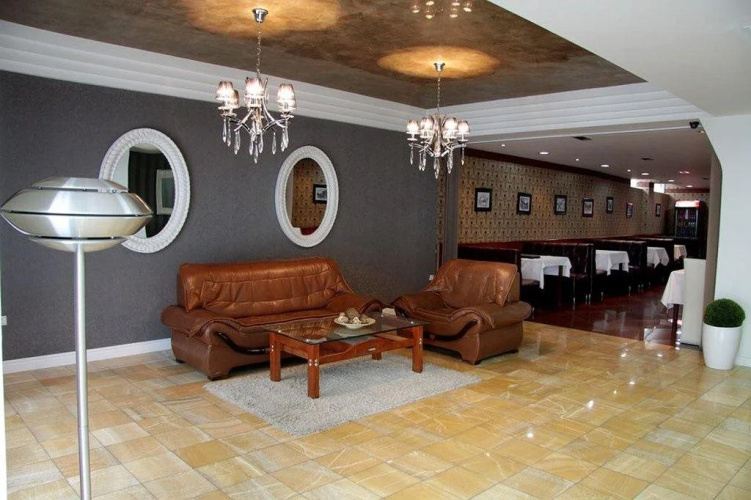 Sara Hotel