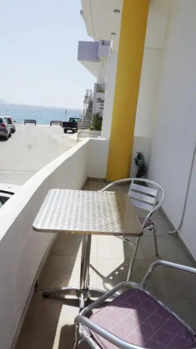 Seafront Apartment Kalamaki