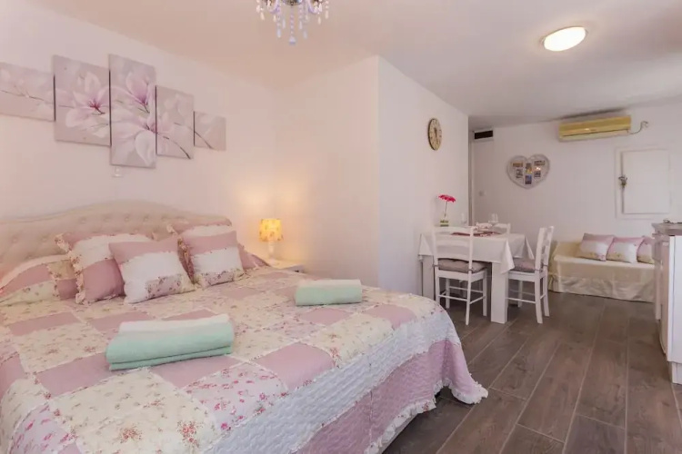 Guesthouse Aleto
