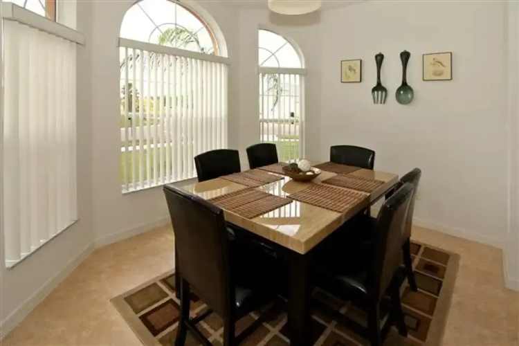 Crystal Cove 4725