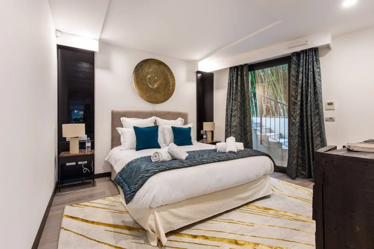 Grand Apartment